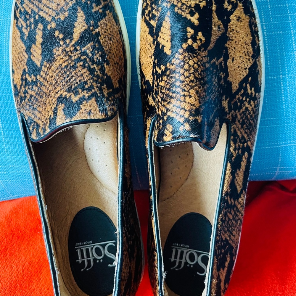 Sofft Somers Slip On Womens Casual Shoes